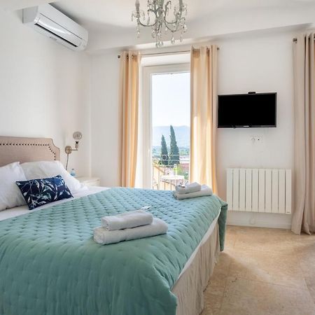 La Maison Bourgeoise - Adults Only Hotel Pourrieres Esterno foto