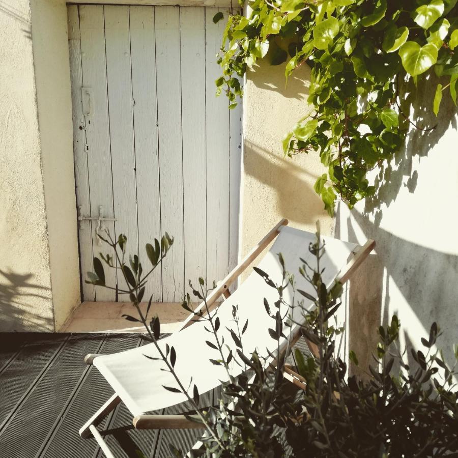 La Maison Bourgeoise - Adults Only Hotel Pourrieres Esterno foto